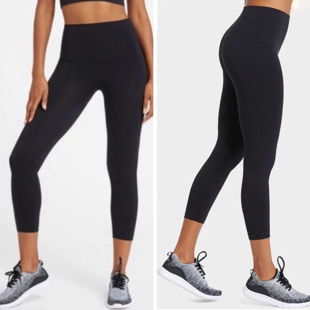 Spanx Look at Me Now Cropped Seamless Leggings Black Size Small